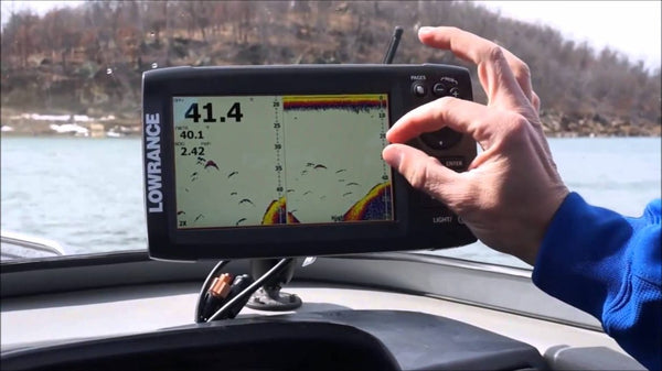 How to choose a fish finder: things to focus on