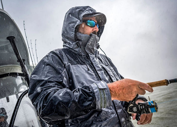 Winter clothing for fishing: what you need to know